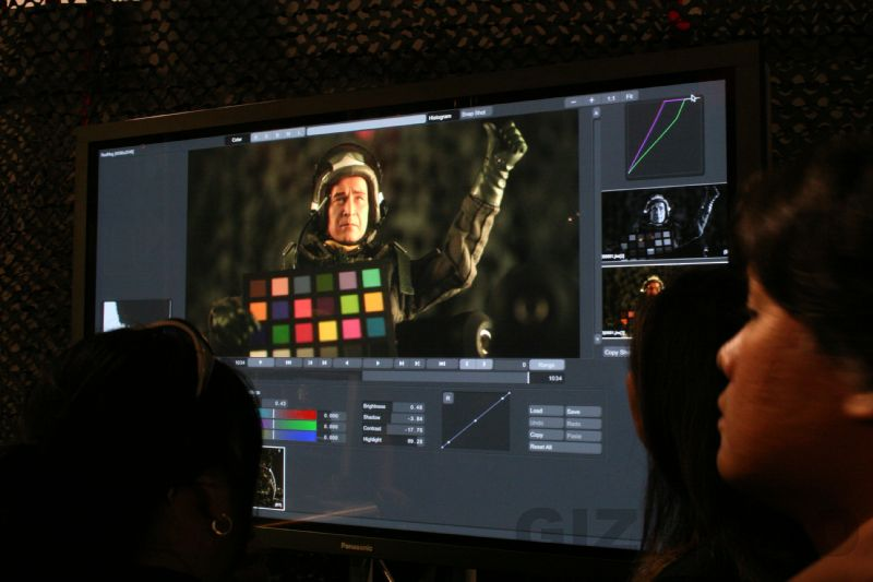 Illustration for article titled NAB07 Hands-On: Red One 4K Digital Cinema Camera Gallery